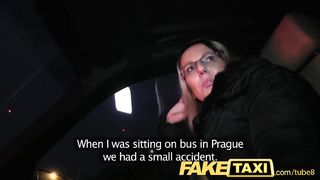 FakeTaxi Blonde gets her kit off in taxi cab