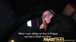 FakeTaxi Blonde gets her kit off in taxi cab