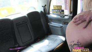 Female Fake Taxi -  Exchange of sexual experience between taxi driver Roxy and passenger Barbie Sinsl HD 720