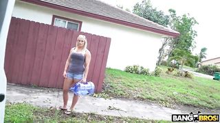 BANGBROS - Surviving The Hurricane One Ride At A Time with Paris Knight