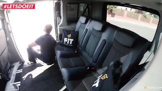 VIP SEX VAULT - Hot Teen Amirah Adara Gets Shivering Orgasms In Uber