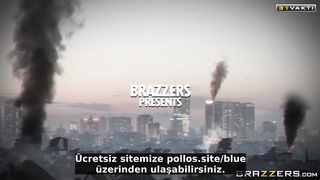 Brazzers - This Could Be The End | Chloe Lamour: Bu Sonumuz Olabilir