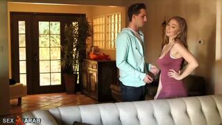 بالنيك...تساعد اخوها ليتوقف عن التدخين - سكس مترجم