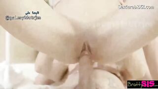 مترجم : أختي تشفق علي