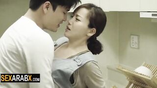 سكس محارم ياباني ابن يغتصب امه وصديقه يصورهما - fakedriver.net