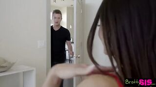 htghl s;s lphvl يهدى اخته قضيبه بمناسبة العيد arab porn | fakedriver